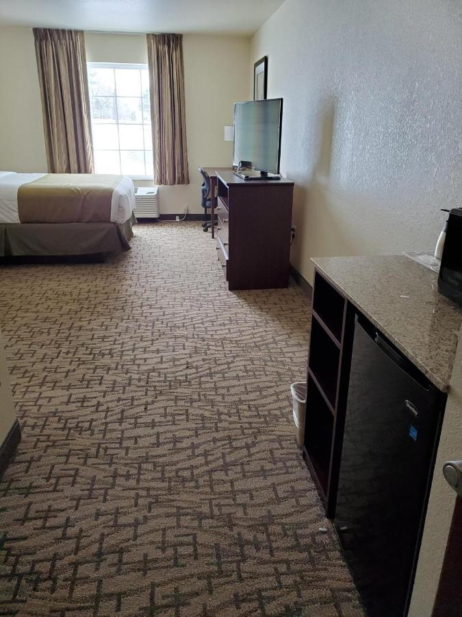 Cobblestone Inn & Suites - Barron Esterno foto