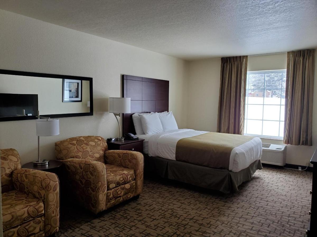 Cobblestone Inn & Suites - Barron Esterno foto